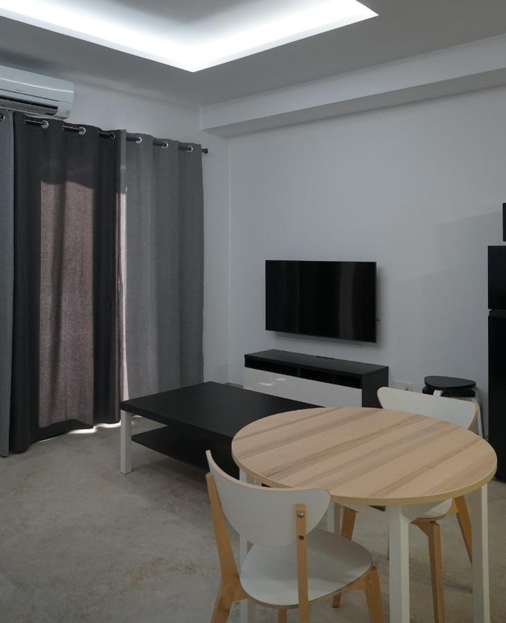 Apartamento Turistico Hermanos Infantes Estepona Exterior foto