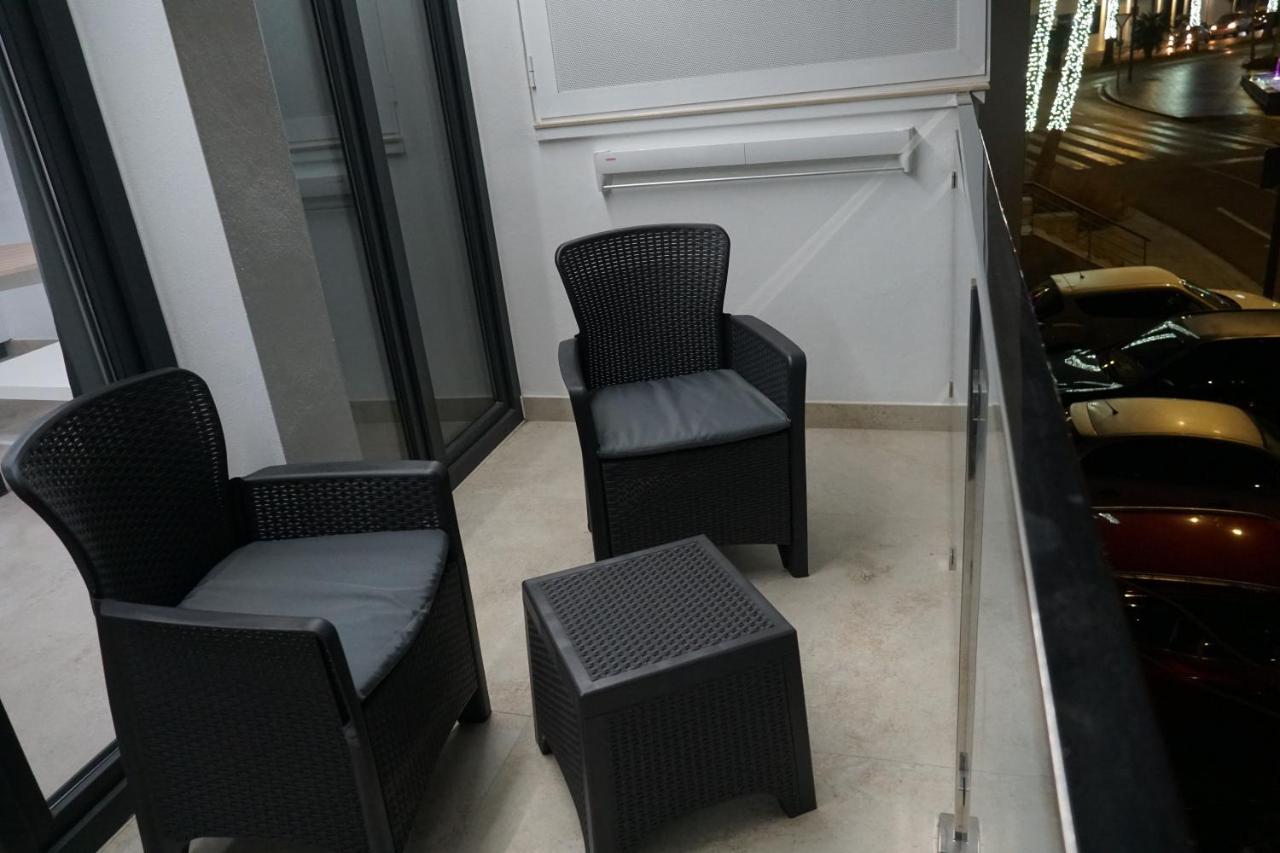 Apartamento Turistico Hermanos Infantes Estepona Exterior foto